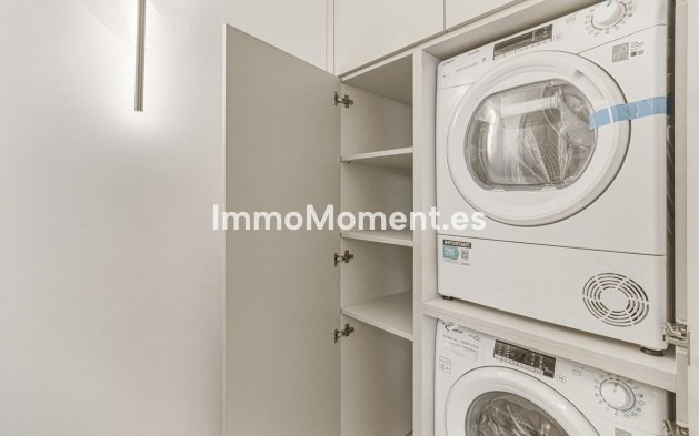 Resale - Townhouse - Marbella - Altos de los Monteros