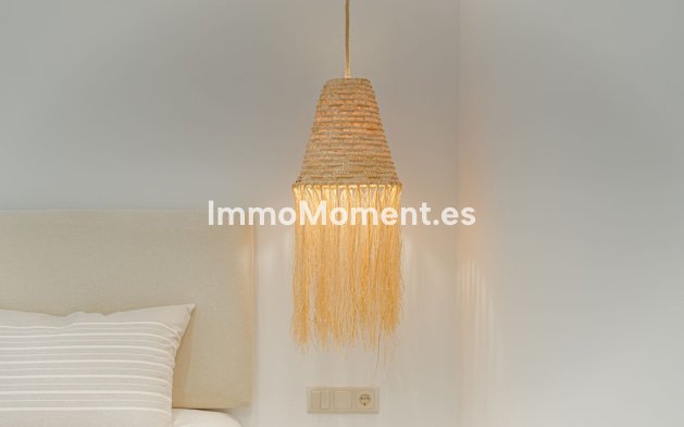 Resale - Townhouse - Marbella - Altos de los Monteros