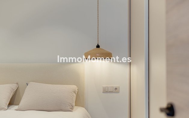 Resale - Townhouse - Marbella - Altos de los Monteros