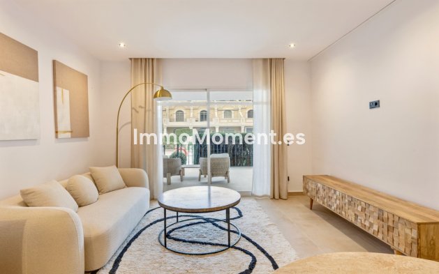 Wiederverkauf - Wohnung - Marbella - Nueva Andalucía