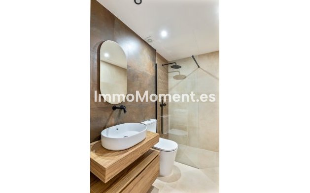Wiederverkauf - Wohnung - Marbella - Nueva Andalucía