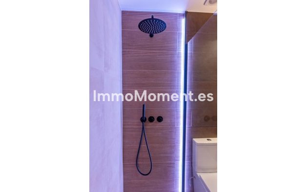 Wiederverkauf - Wohnung - Marbella - Nueva Andalucía