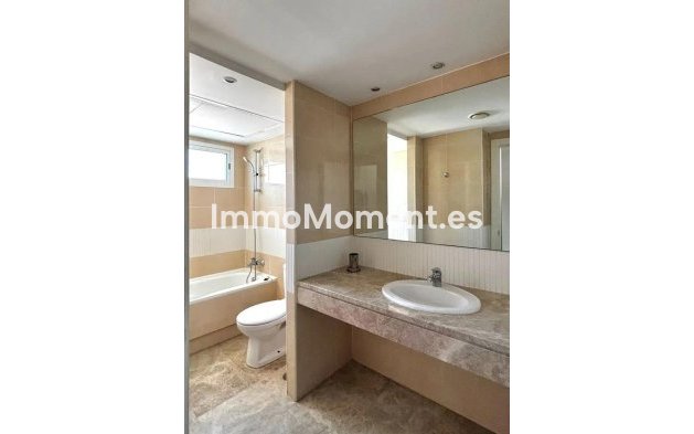 Revente - Maison mitoyenne - Marbella - Nueva Andalucía