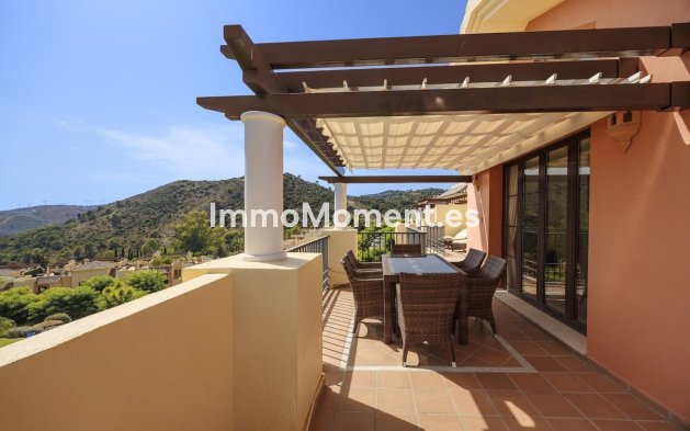 Resale - Apartment - Benahavís - Los Arqueros