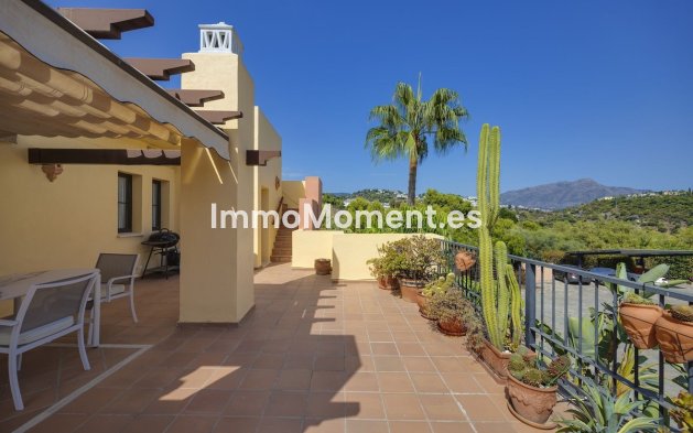 Resale - Apartment - Benahavís - Los Arqueros