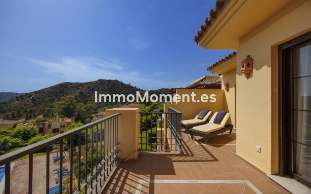Resale - Apartment - Benahavís - Los Arqueros