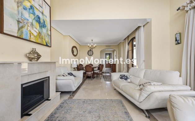 Resale - Apartment - Benahavís - Los Arqueros