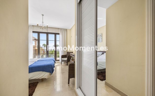 Resale - Apartment - Benahavís - Los Arqueros