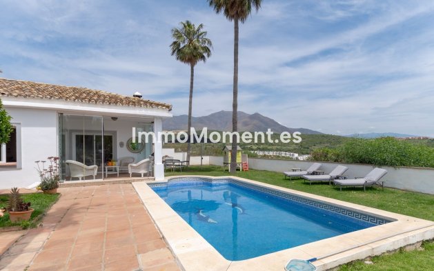 Reventa - Villa independiente - Estepona  - Estepona Centro