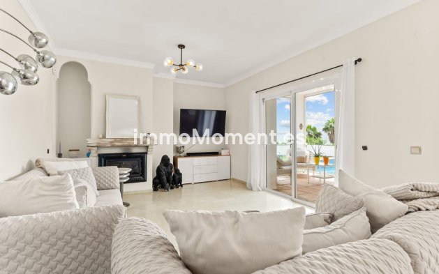 Reventa - Villa independiente - Estepona  - Estepona Centro