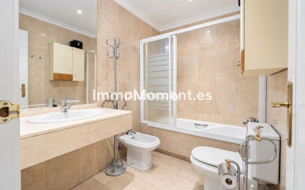 Resale - Apartment - Marbella - Marbella Centro