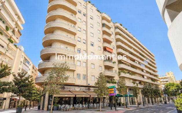 Resale - Apartment - Marbella - Marbella Centro