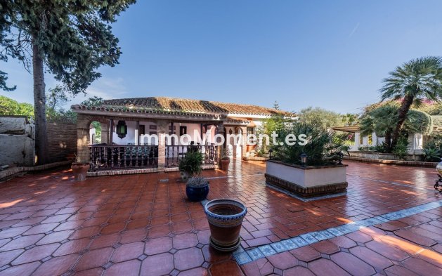 Resale - Detached villa - Inland  - Alhaurín de la Torre