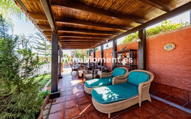 Resale - Detached villa - Inland  - Alhaurín de la Torre