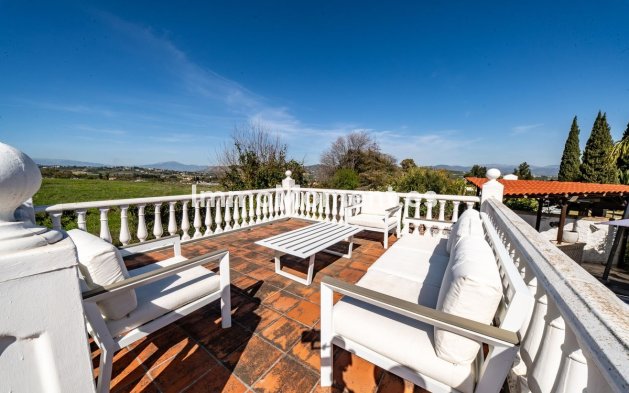 Resale - Detached villa - Inland  - Alhaurín de la Torre