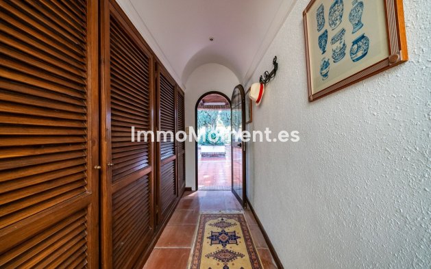 Resale - Detached villa - Inland  - Alhaurín de la Torre