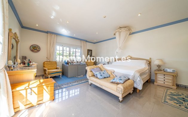 Resale - Detached villa - Inland  - Alhaurín de la Torre