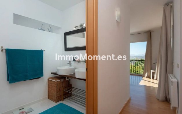 Resale - Detached villa - Inland  - Alhaurín de la Torre