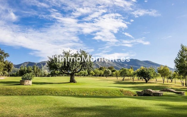 Resale - Detached villa - Inland  - Alhaurín de la Torre