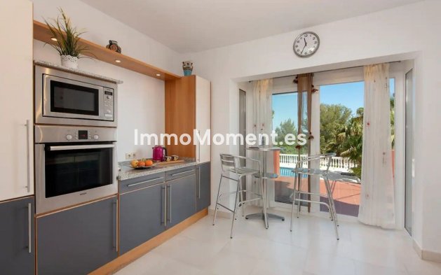 Resale - Detached villa - Inland  - Alhaurín de la Torre