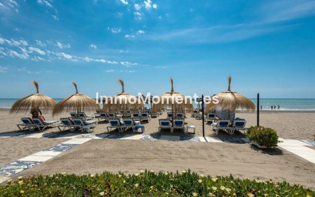 Resale - Detached villa - Inland  - Alhaurín de la Torre