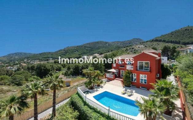 Resale - Detached villa - Inland  - Alhaurín de la Torre