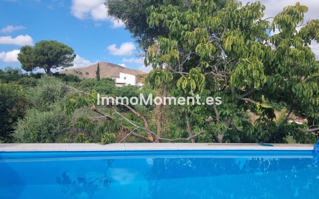 Reventa - Casa de campo - Mijas - Entrerrios
