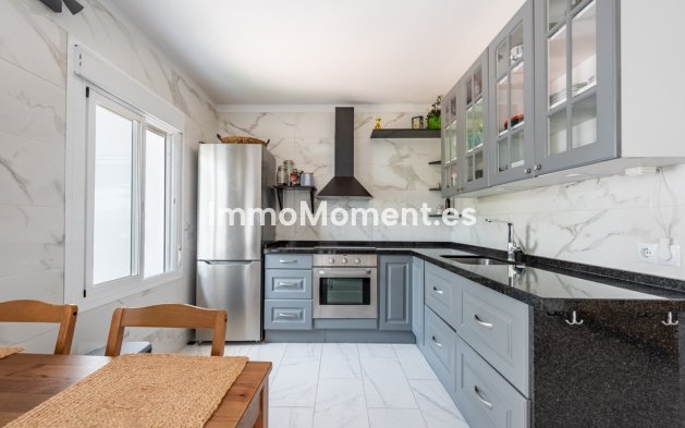 Bestaande woning - Rijtjeshuis - Estepona  - Estepona Centro