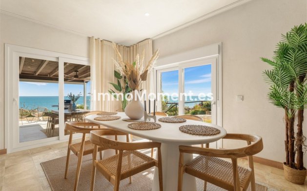 Reventa - Villa independiente - Estepona  - Estepona Centro
