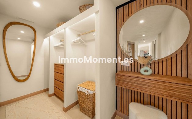 Reventa - Villa independiente - Estepona  - Estepona Centro