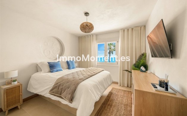 Reventa - Villa independiente - Estepona  - Estepona Centro