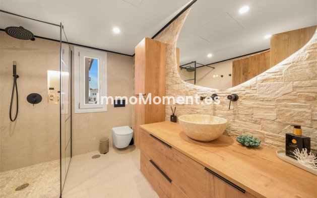 Reventa - Villa independiente - Estepona  - Estepona Centro