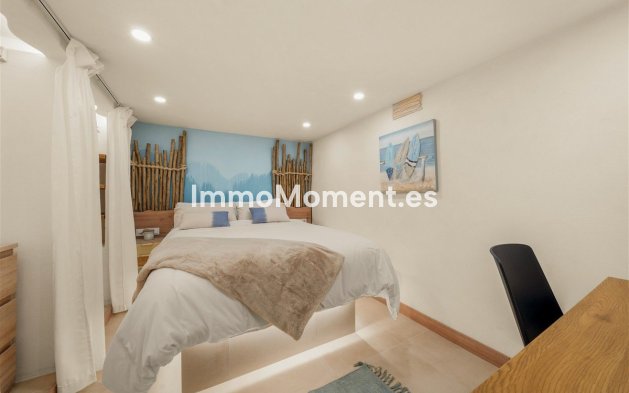 Reventa - Villa independiente - Estepona  - Estepona Centro