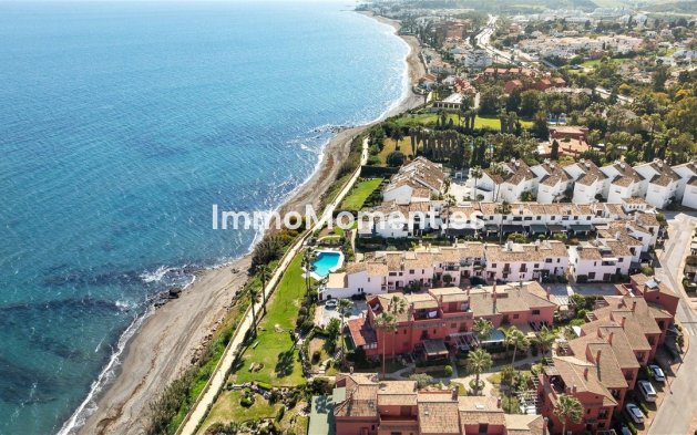 Reventa - Villa independiente - Estepona  - Estepona Centro