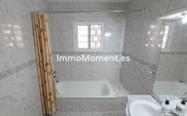Wiederverkauf - Reihenhaus - Marbella - Nueva Andalucía