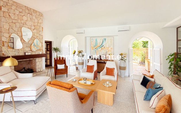 Wiederverkauf - Freistehende Villa - Benalmadena - Benalmadena Centro