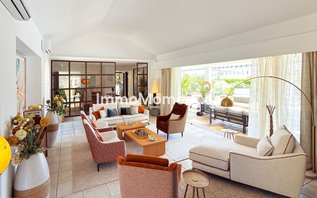 Wiederverkauf - Freistehende Villa - Benalmadena - Benalmadena Centro