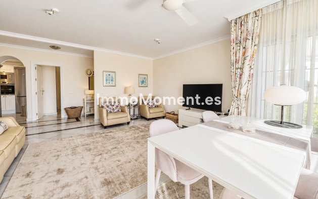 Reventa - Apartamento - Marbella - Elviria
