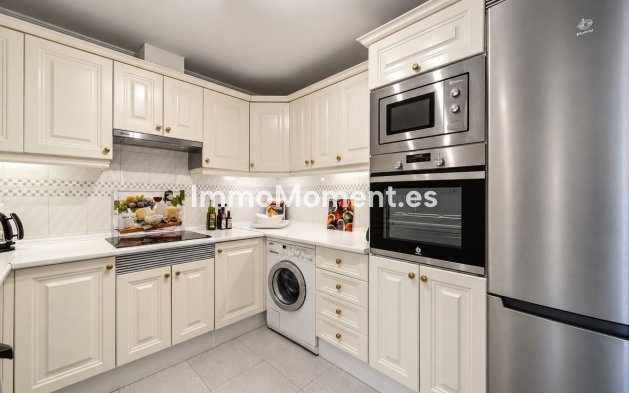 Reventa - Apartamento - Marbella - Elviria