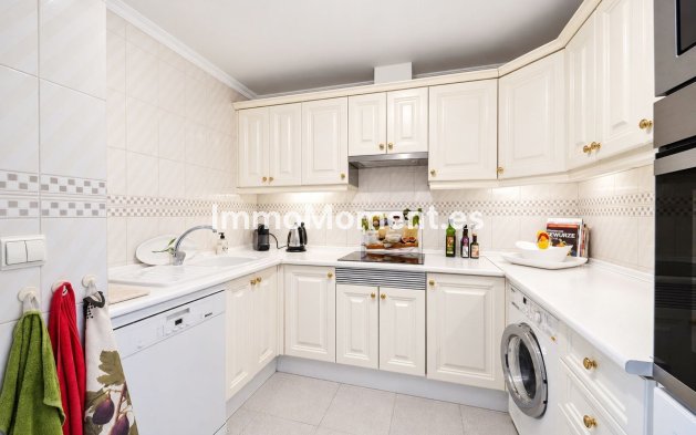 Reventa - Apartamento - Marbella - Elviria