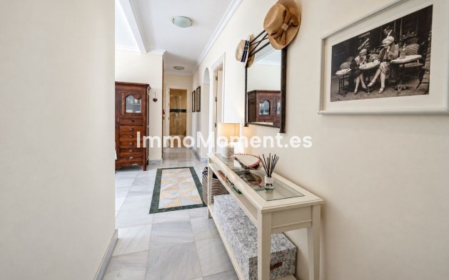 Reventa - Apartamento - Marbella - Elviria