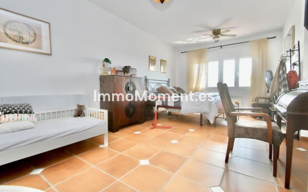 Revente - Villa individuelle - Intérieur                       - Estacion de Cartama