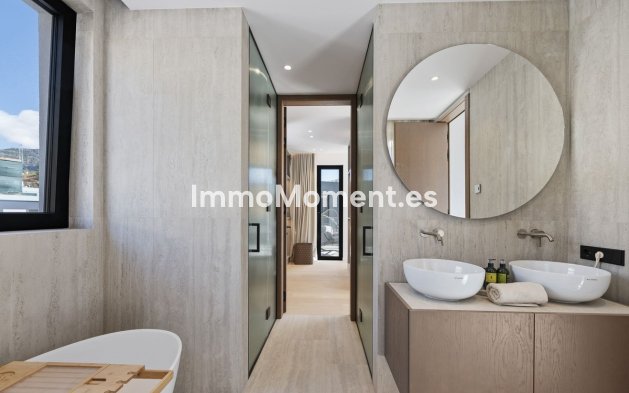 Bestaande woning - Vrijstaande villa - Benalmadena - Benalmadena Centro