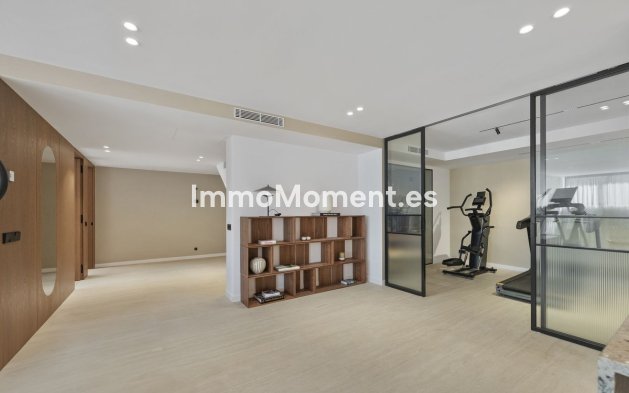Bestaande woning - Vrijstaande villa - Benalmadena - Benalmadena Centro