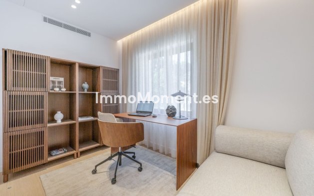 Bestaande woning - Vrijstaande villa - Benalmadena - Benalmadena Centro