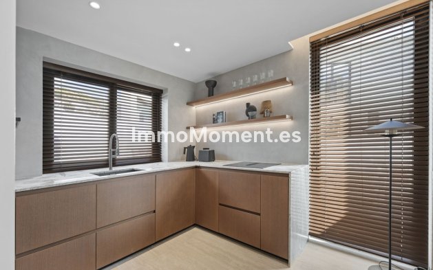 Bestaande woning - Vrijstaande villa - Benalmadena - Benalmadena Centro