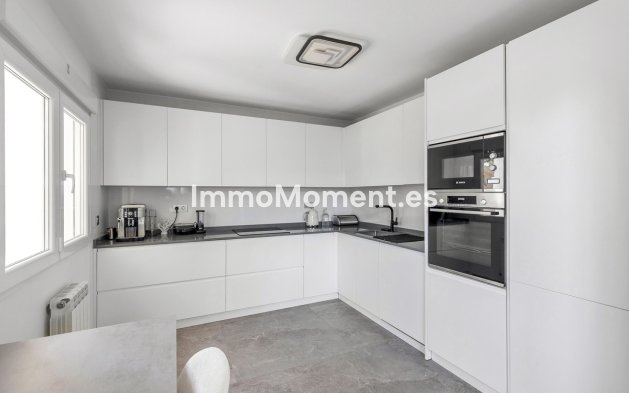 Resale - Detached villa - Torrevieja - Los Balcones - Los Altos del Edén