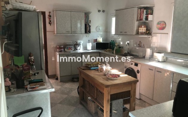 Resale - Detached villa - Mijas Costa