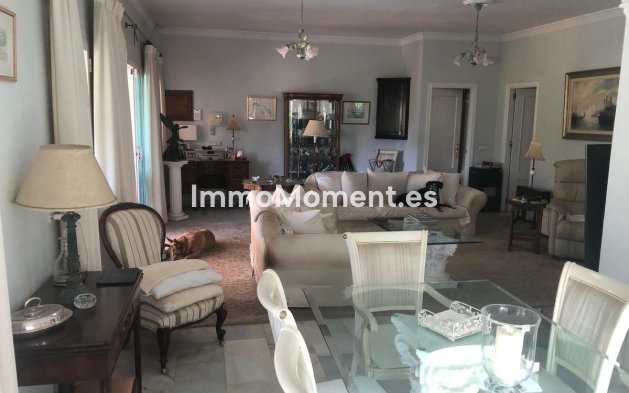 Resale - Detached villa - Mijas Costa