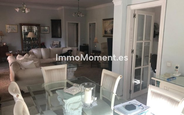 Resale - Detached villa - Mijas Costa